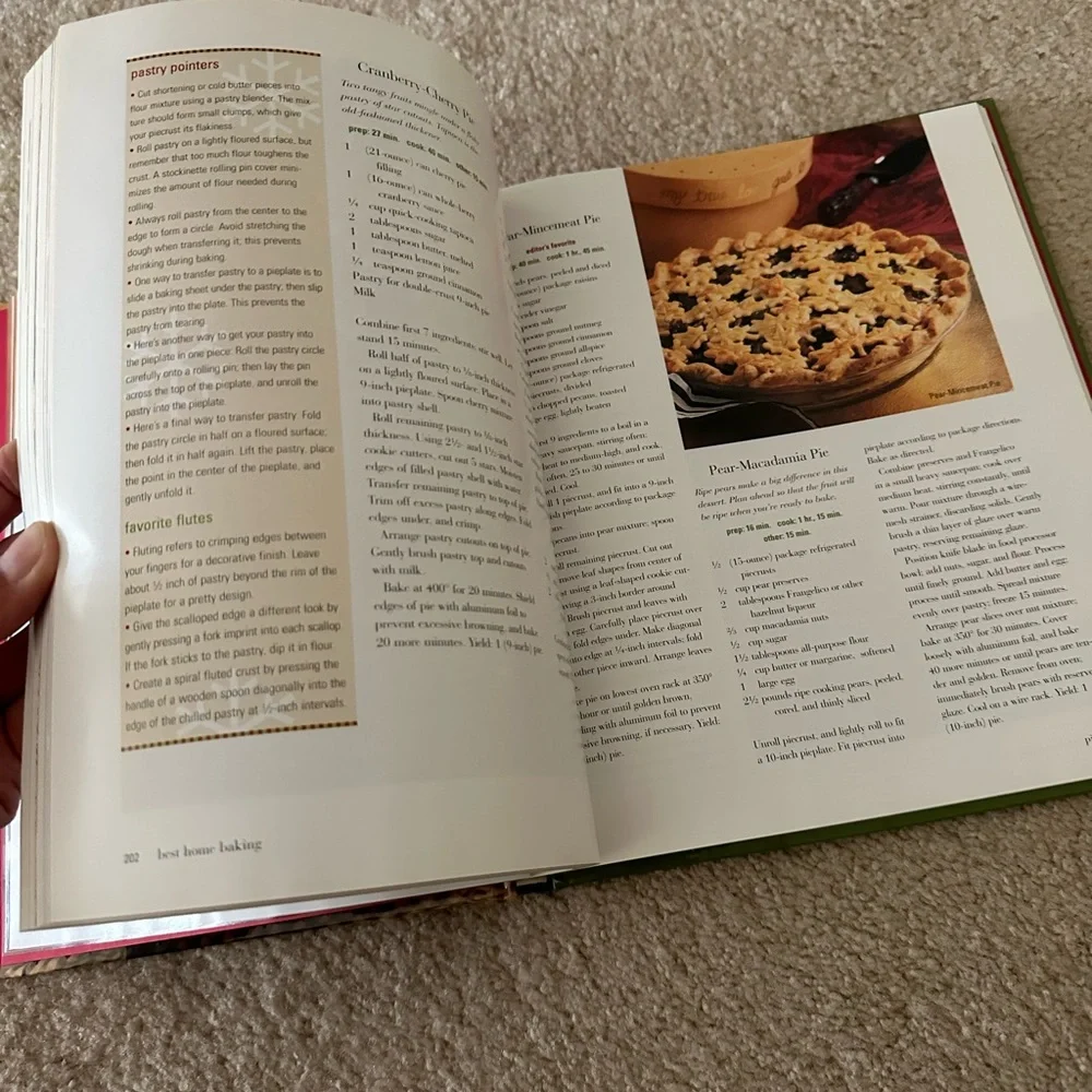SouthernLiving Christmas BookCook 2005, 288 pages.